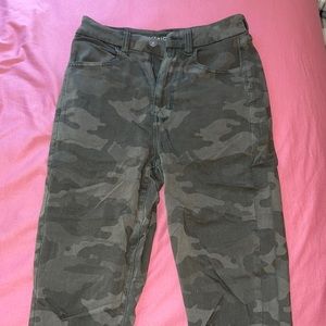 American Eagle Camo Jeans